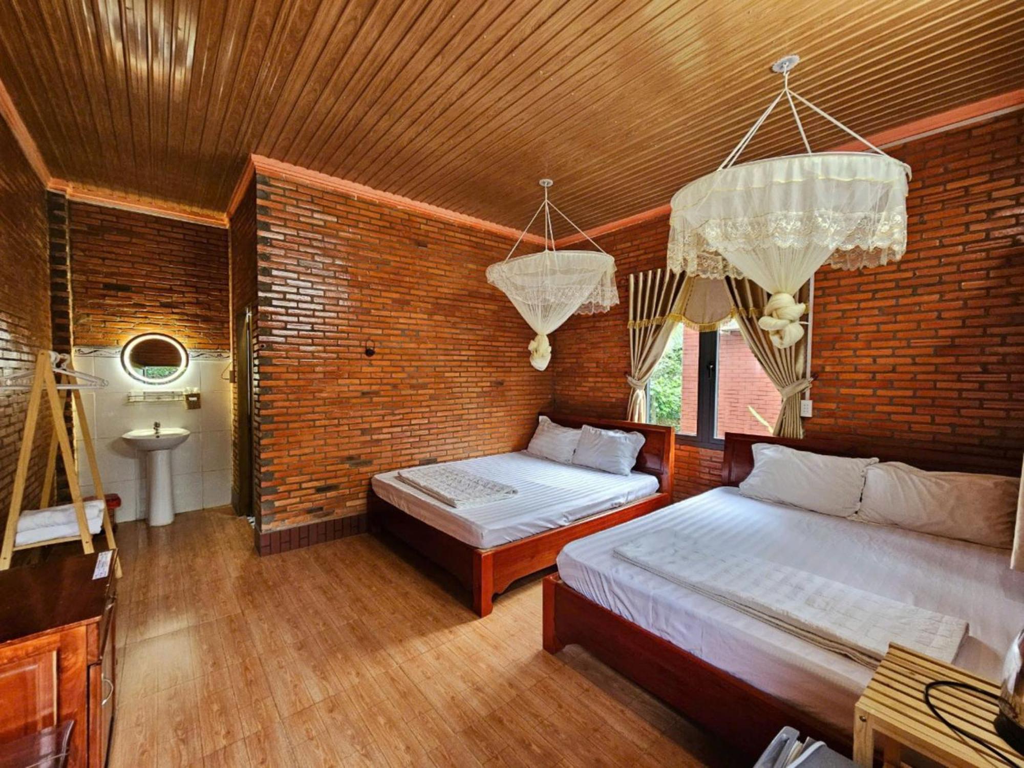 Thuy Tien Ecolodge Каттьен Экстерьер фото