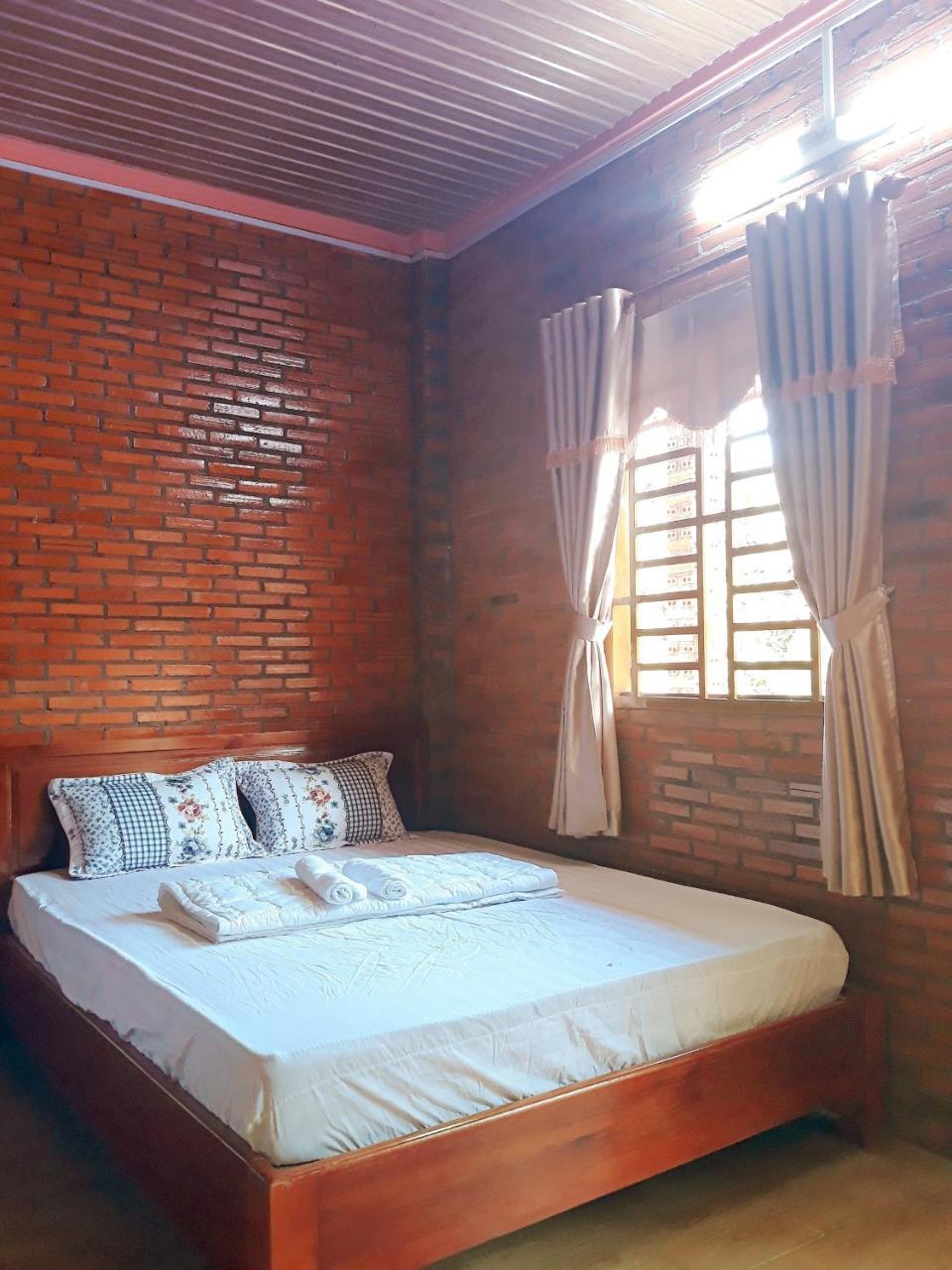 Thuy Tien Ecolodge Каттьен Экстерьер фото